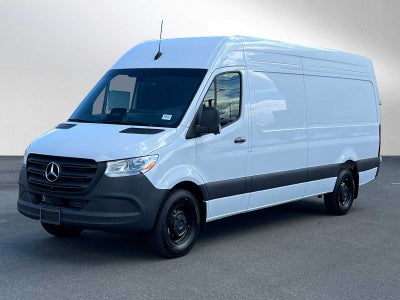 2026 Mercedes-Benz Sprinter 2500 High Roof I4 Diesel HO 170 RWD