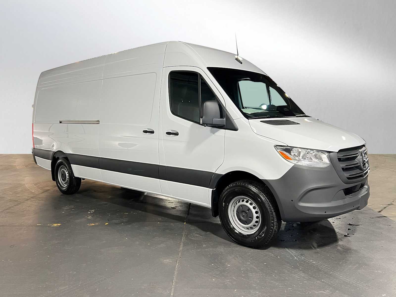 2025 Mercedes-Benz Sprinter Cargo Van 2500 High Roof I4 Diesel HO 170" RWD