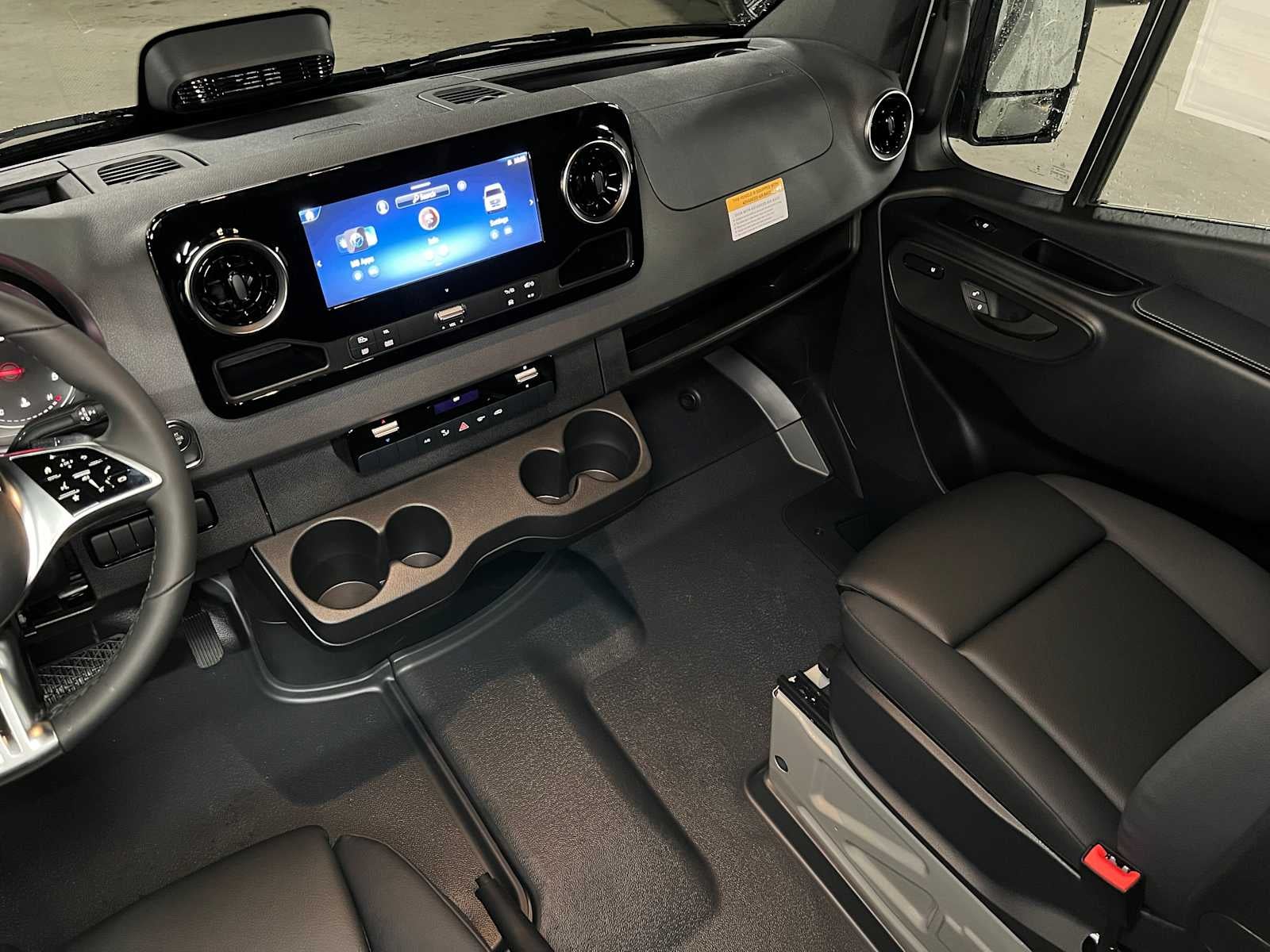 2026 Mercedes-Benz Sprinter 2500 High Roof I4 Diesel HO 170 AWD