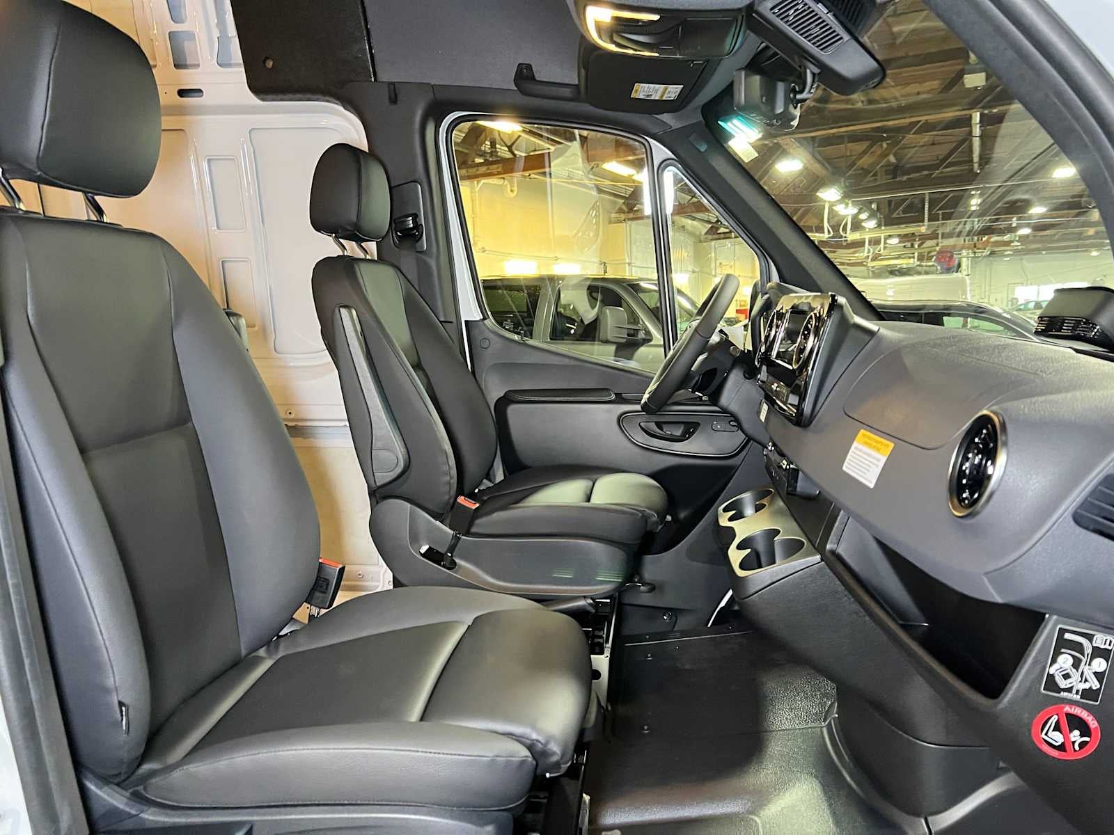 2026 Mercedes-Benz Sprinter 2500 High Roof I4 Diesel HO 170 AWD