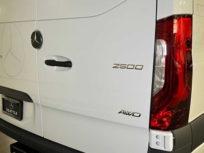 2026 Mercedes-Benz Sprinter 2500 High Roof I4 Diesel HO 170 AWD