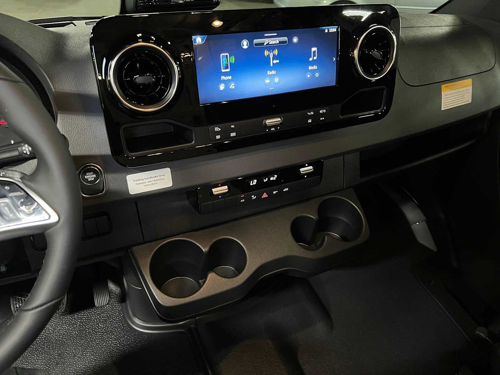2026 Mercedes-Benz Sprinter 2500 High Roof I4 Diesel HO 170 AWD