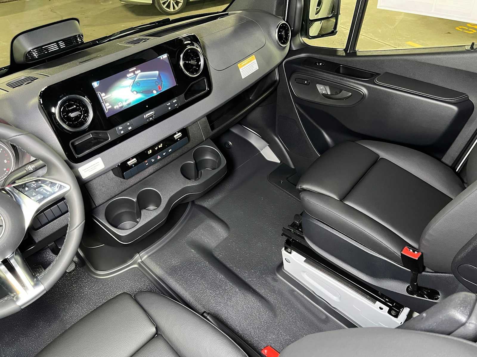 2026 Mercedes-Benz Sprinter 2500 High Roof I4 Diesel HO 170 AWD