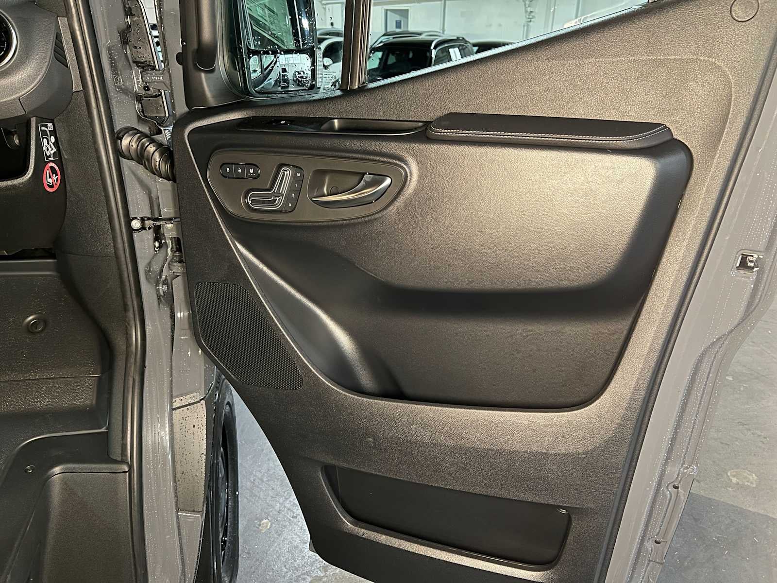 2026 Mercedes-Benz Sprinter 2500 High Roof I4 Diesel HO 170 AWD