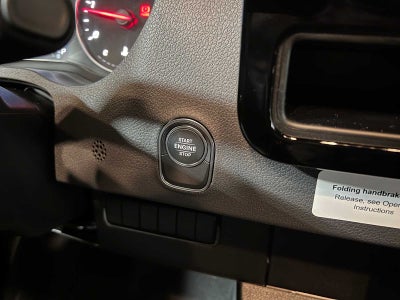 2026 Mercedes-Benz Sprinter 2500 High Roof I4 Diesel HO 170 AWD