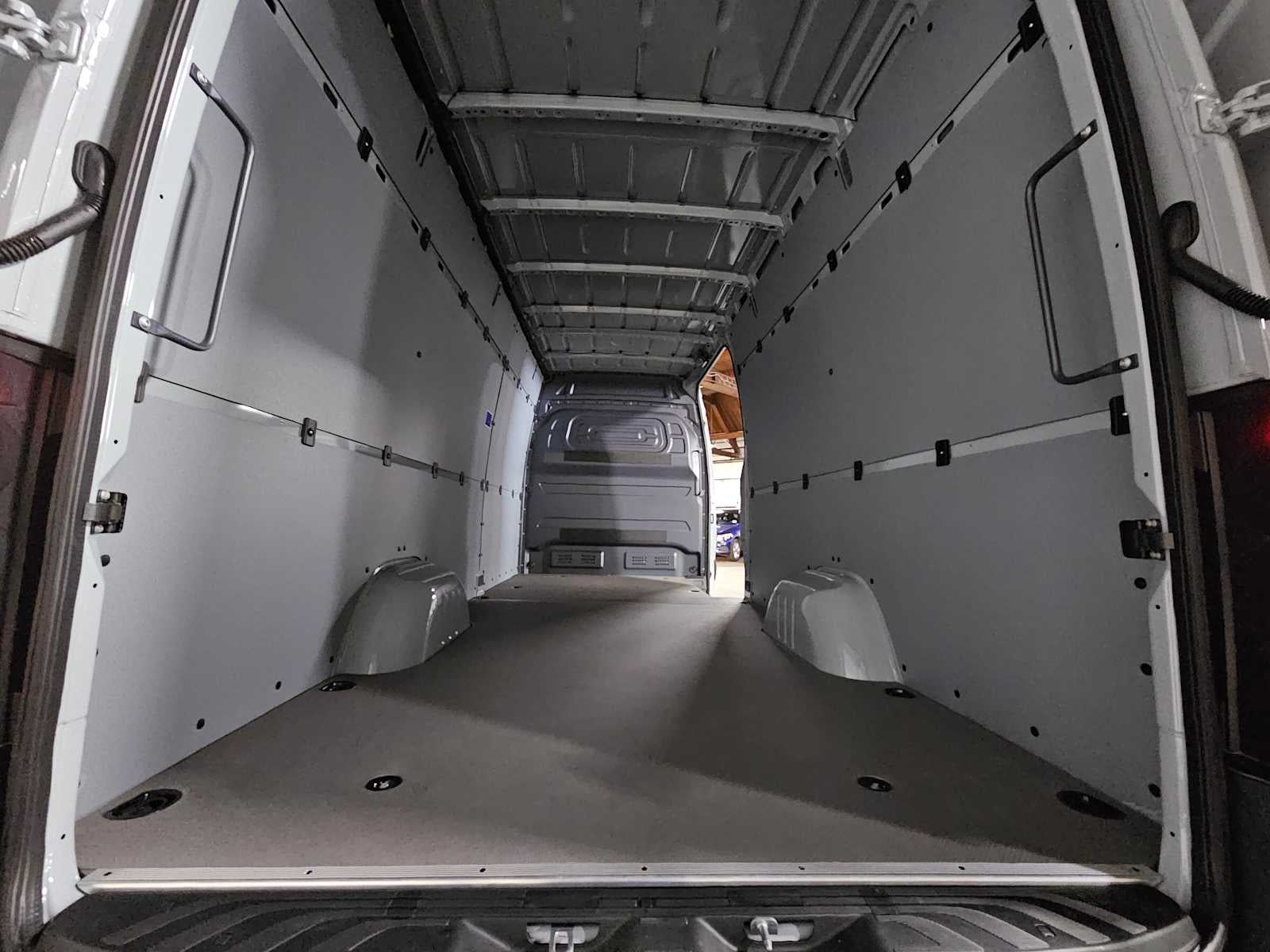 2025 Mercedes-Benz Sprinter Cargo Van 2500 High Roof I4 Diesel HO 170 AWD