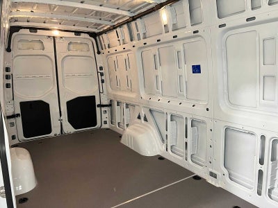 2025 Mercedes-Benz eSprinter Cargo Van 2500 High Roof HO 170 RWD