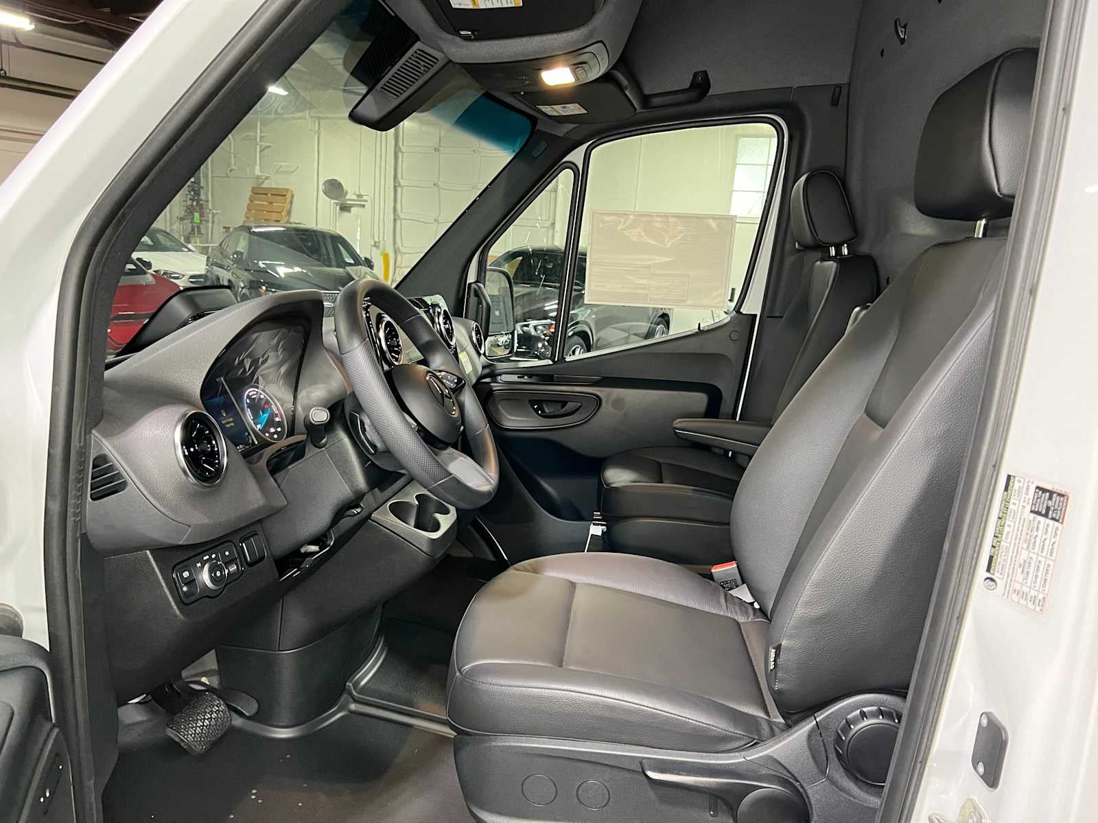 2025 Mercedes-Benz eSprinter Cargo Van 2500 High Roof HO 170 RWD