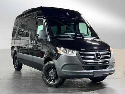 2025 Mercedes-Benz Sprinter Passenger Van 2500 Standard Roof I4 Diesel 144" RWD