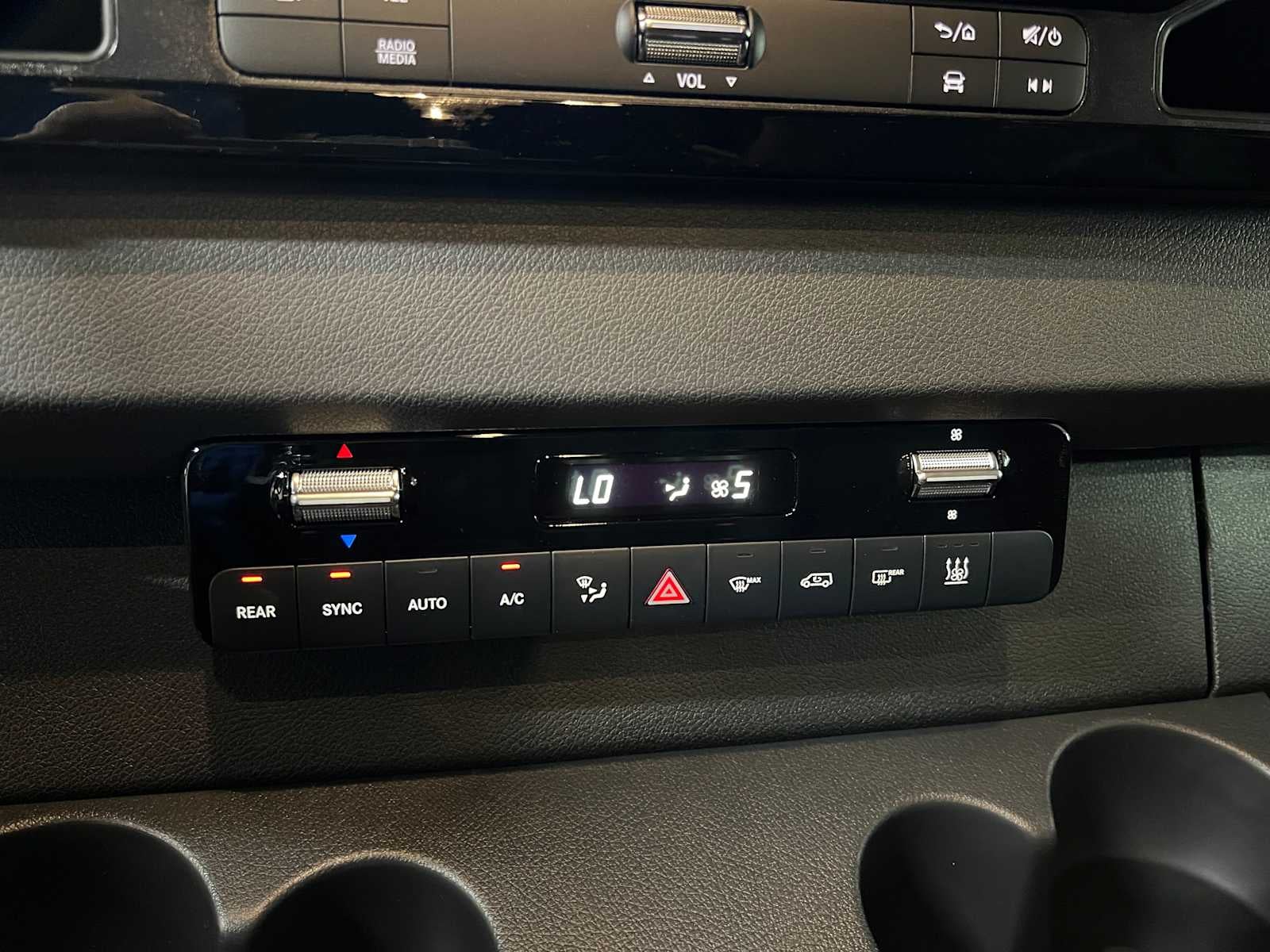 2025 Mercedes-Benz Sprinter Passenger Van 2500 Standard Roof I4 Diesel 144" RWD