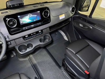 2025 Mercedes-Benz Sprinter Passenger Van 2500 Standard Roof I4 Diesel 144" RWD