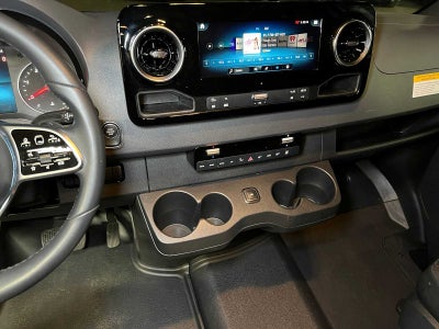 2024 Mercedes-Benz Sprinter Passenger Van 2500 Standard Roof I4 Diesel 144" RWD