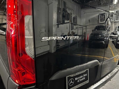 2025 Mercedes-Benz Sprinter Passenger Van 2500 High Roof I4 Diesel 170 RWD