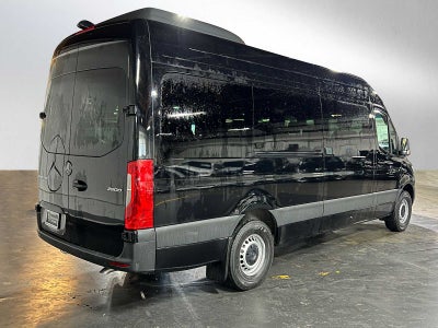 2025 Mercedes-Benz Sprinter Passenger Van 2500 High Roof I4 Diesel 170 RWD