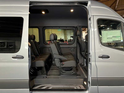 2025 Mercedes-Benz Sprinter Passenger Van 2500 Standard Roof I4 Diesel HO 144" RWD