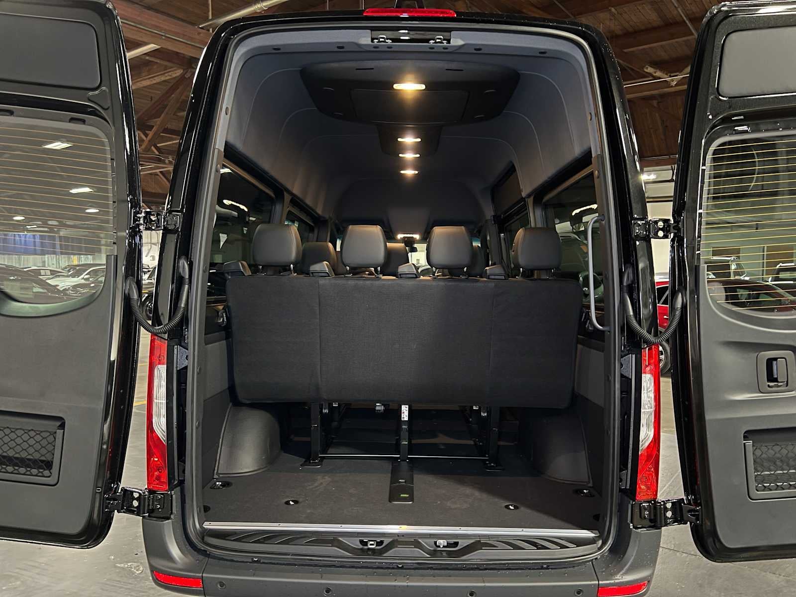 2025 Mercedes-Benz Sprinter Passenger Van 2500 Standard Roof I4 Diesel HO 144" RWD