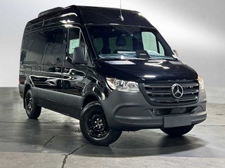 2025 Mercedes-Benz Sprinter Passenger Van 2500 Standard Roof I4 Diesel HO 144" RWD