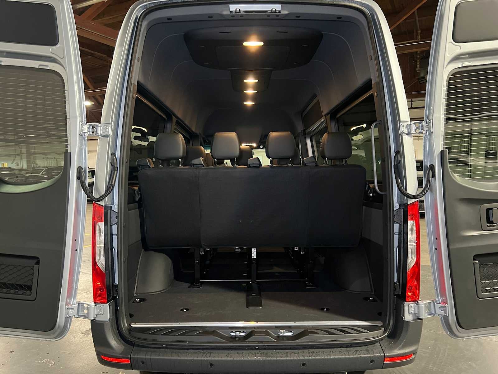 2025 Mercedes-Benz Sprinter Passenger Van 2500 Standard Roof I4 Diesel HO 144" RWD