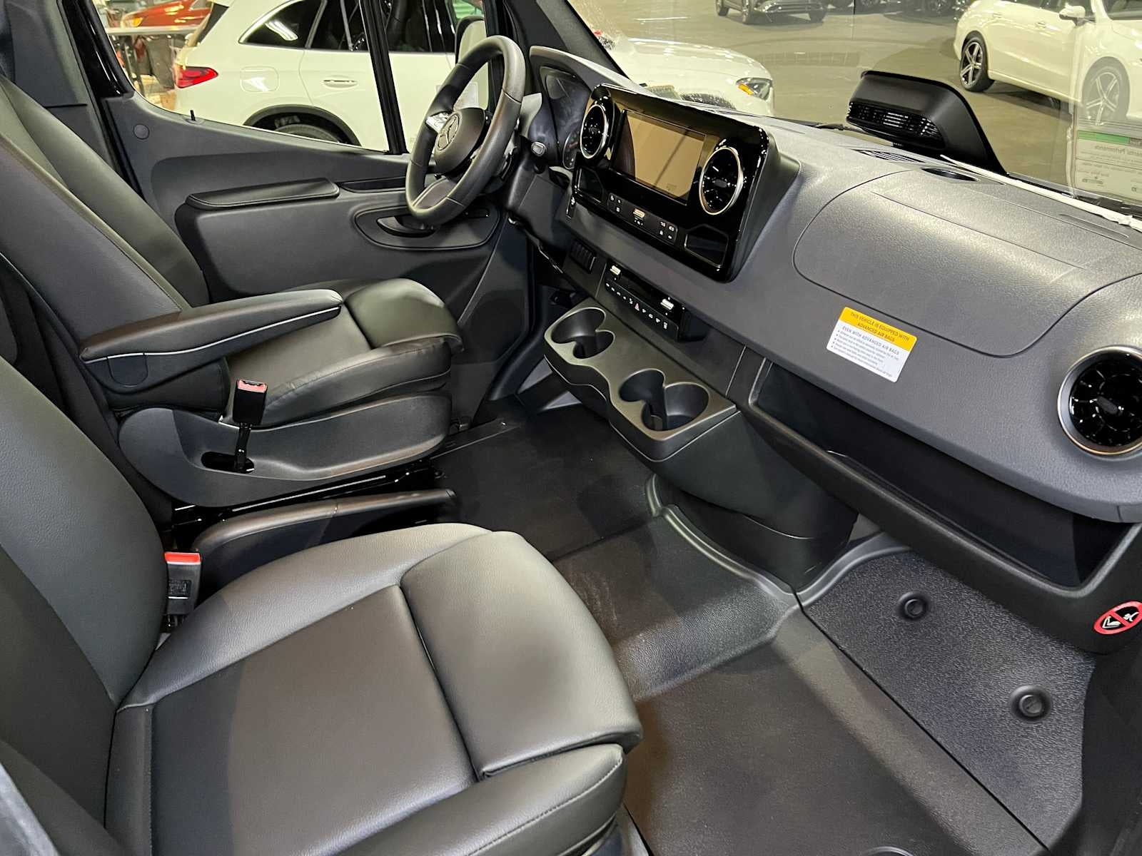 2025 Mercedes-Benz Sprinter Passenger Van 2500 Standard Roof I4 Diesel HO 144" RWD