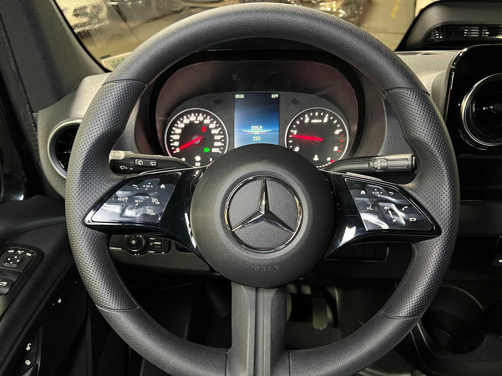 2025 Mercedes-Benz Sprinter Passenger Van 2500 Standard Roof I4 Diesel HO 144" RWD