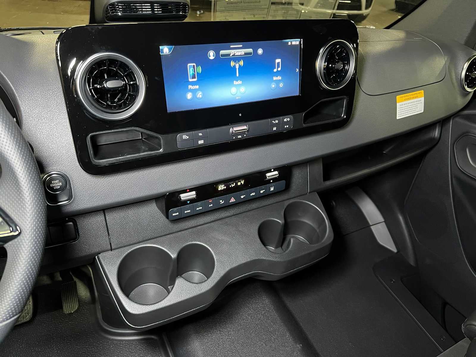 2025 Mercedes-Benz Sprinter Passenger Van 2500 Standard Roof I4 Diesel HO 144" RWD