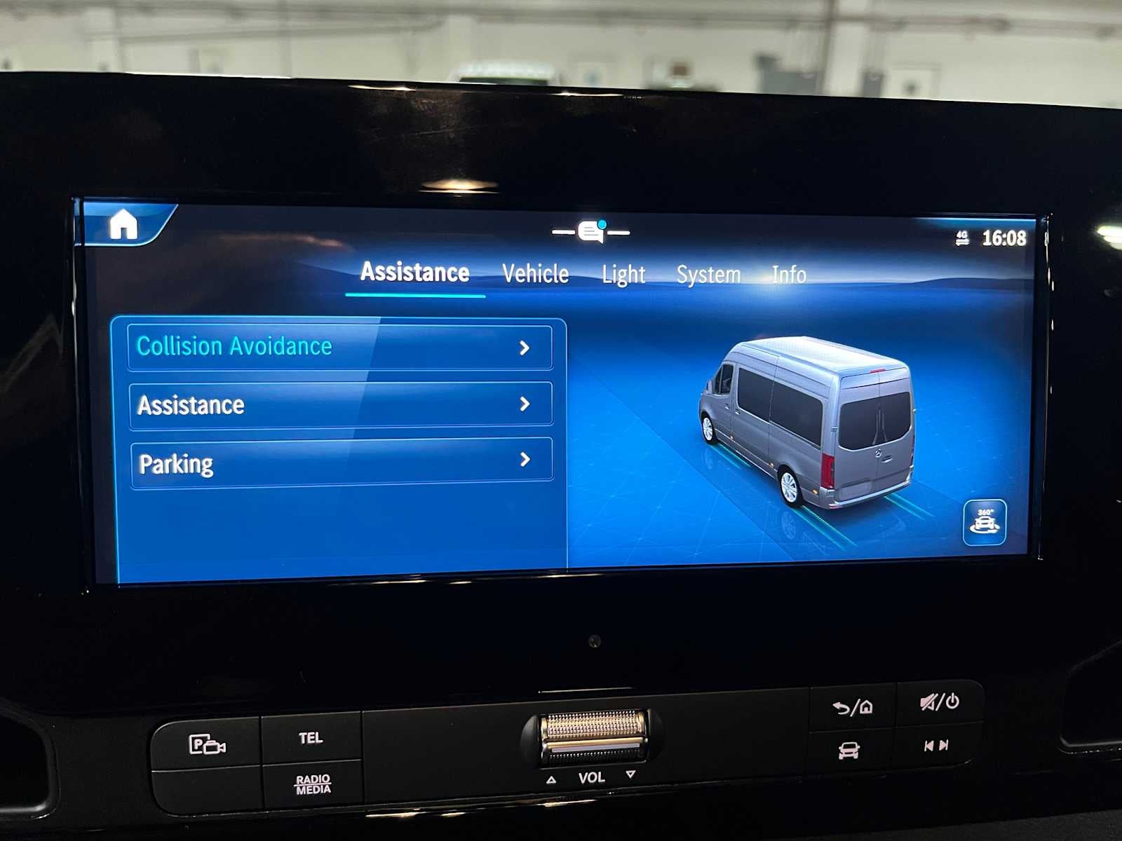 2025 Mercedes-Benz Sprinter Passenger Van 2500 Standard Roof I4 Diesel HO 144" RWD