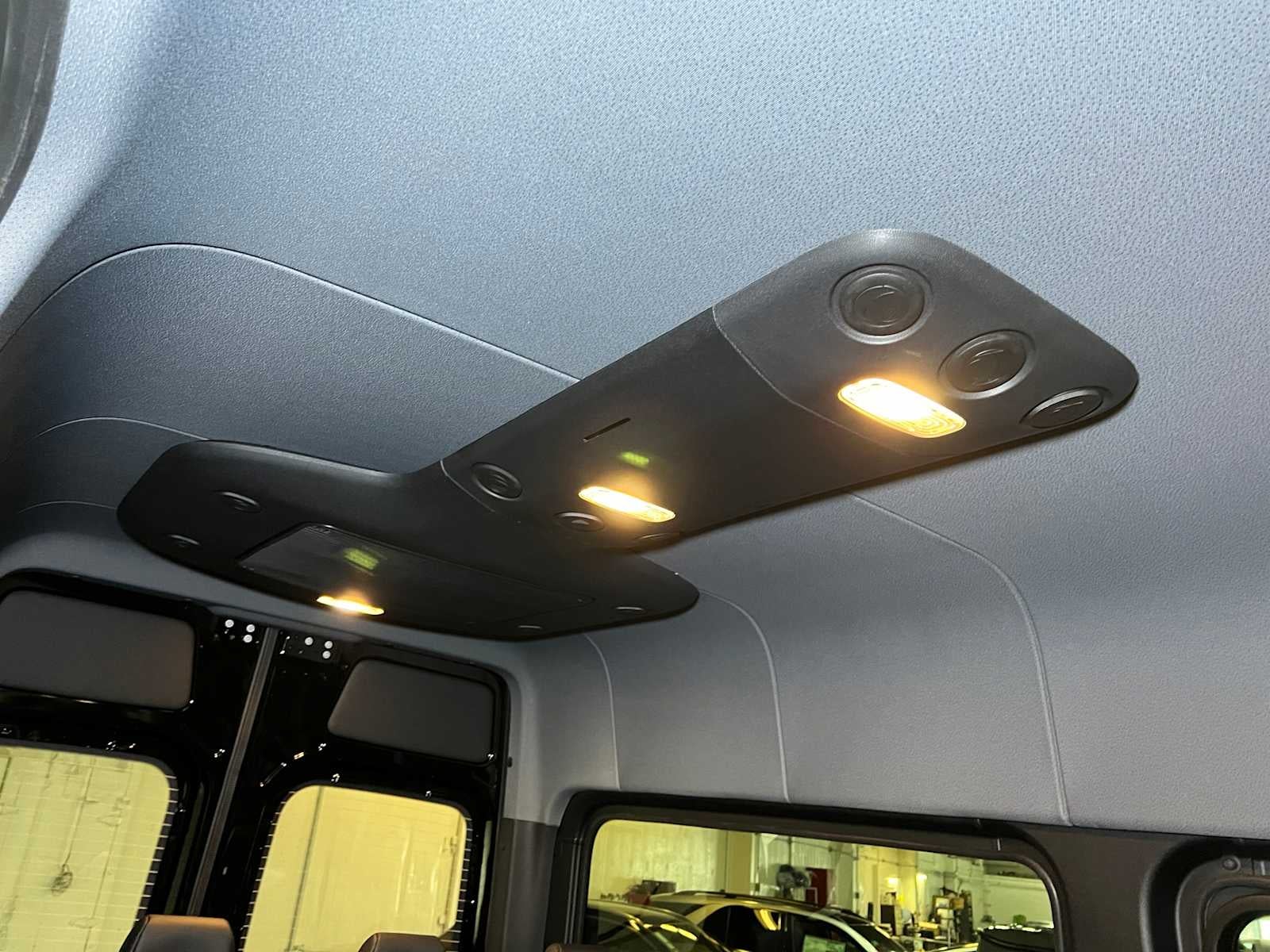 2025 Mercedes-Benz Sprinter Passenger Van 2500 Standard Roof I4 Diesel HO 144" RWD