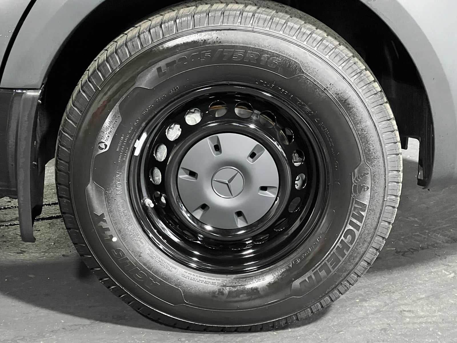 2025 Mercedes-Benz Sprinter Passenger Van 2500 Standard Roof I4 Diesel HO 144" RWD