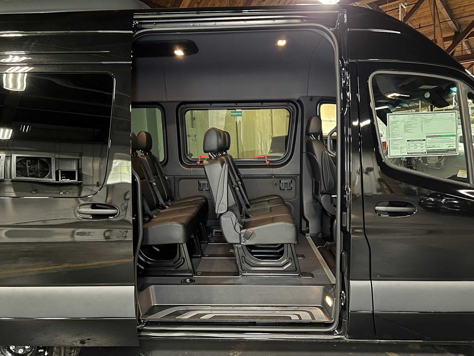 2025 Mercedes-Benz Sprinter Passenger Van 2500 Standard Roof I4 Diesel HO 144" RWD