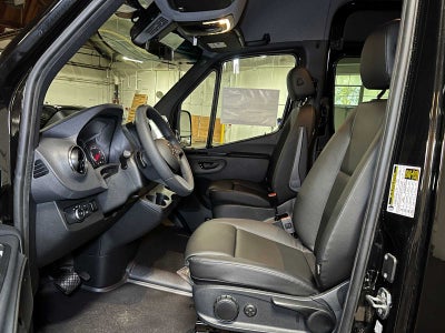 2025 Mercedes-Benz Sprinter Passenger Van 2500 Standard Roof I4 Diesel HO 144" RWD