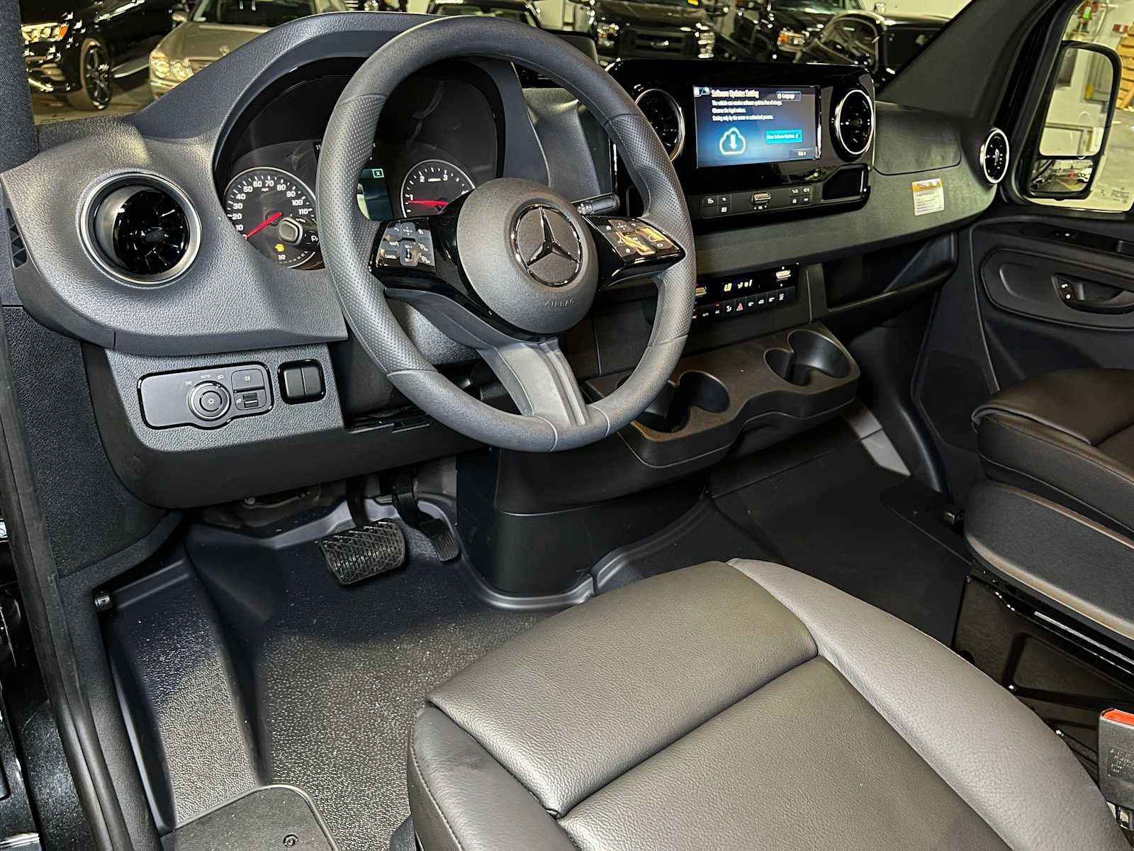 2025 Mercedes-Benz Sprinter Passenger Van 2500 Standard Roof I4 Diesel HO 144" RWD