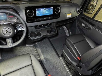 2025 Mercedes-Benz Sprinter Passenger Van 2500 Standard Roof I4 Diesel HO 144" RWD