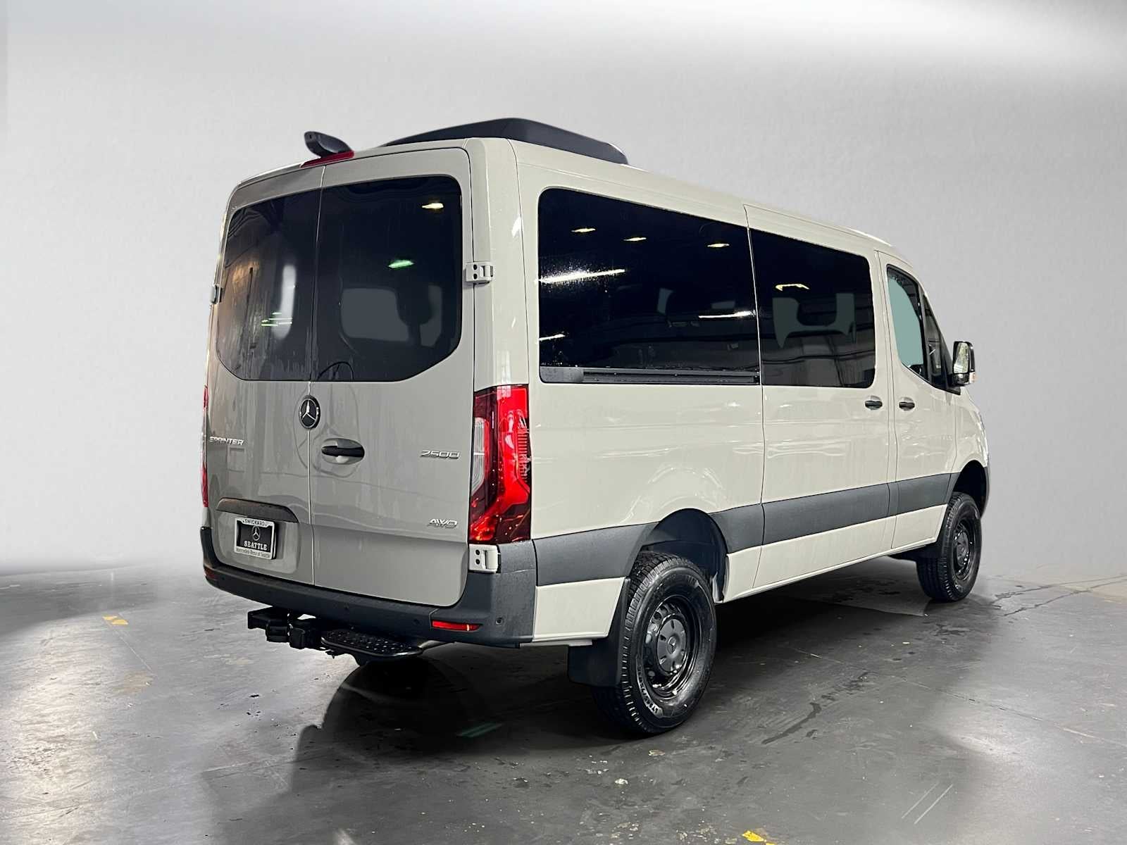 2026 Mercedes-Benz Sprinter Passenger 2500 Standard Roof I4 Diesel HO 144 AWD