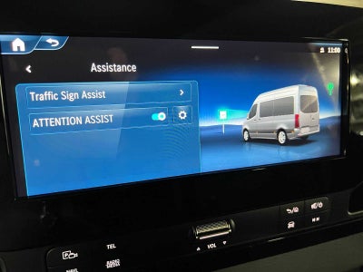 2026 Mercedes-Benz Sprinter Passenger 2500 Standard Roof I4 Diesel HO 144 AWD