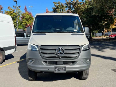 2026 Mercedes-Benz Sprinter Passenger 2500 Standard Roof I4 Diesel HO 144 AWD