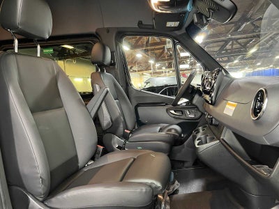 2026 Mercedes-Benz Sprinter Passenger Van 2500 Standard Roof I4 Diesel HO 144 AWD