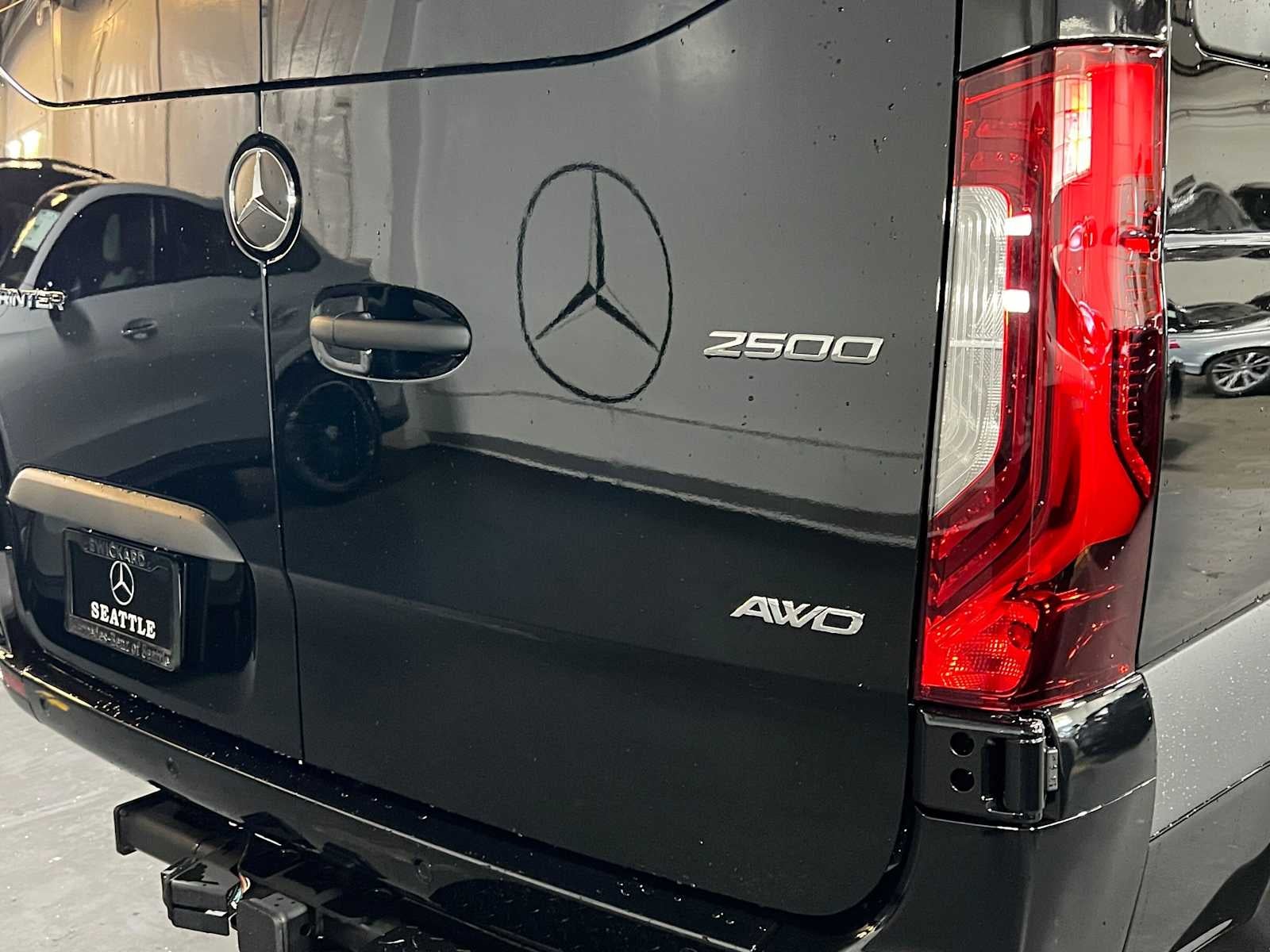 2026 Mercedes-Benz Sprinter Passenger Van 2500 Standard Roof I4 Diesel HO 144 AWD