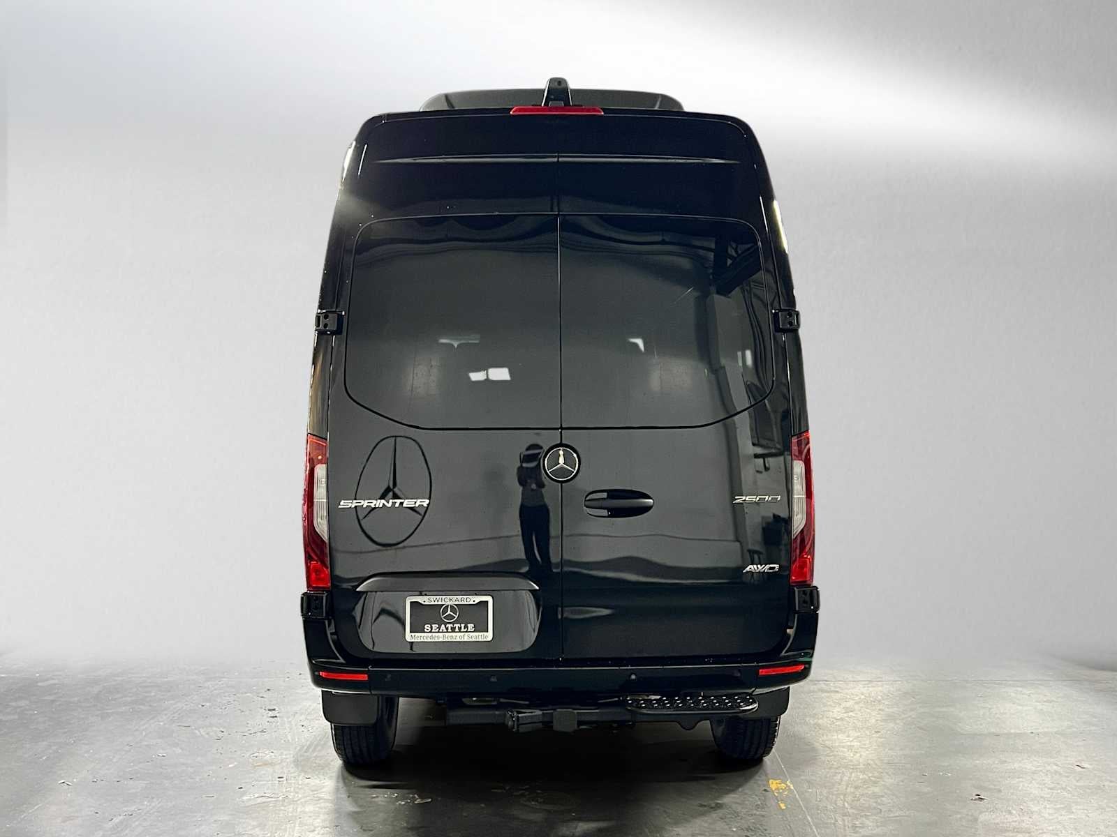 2026 Mercedes-Benz Sprinter Passenger Van 2500 Standard Roof I4 Diesel HO 144 AWD