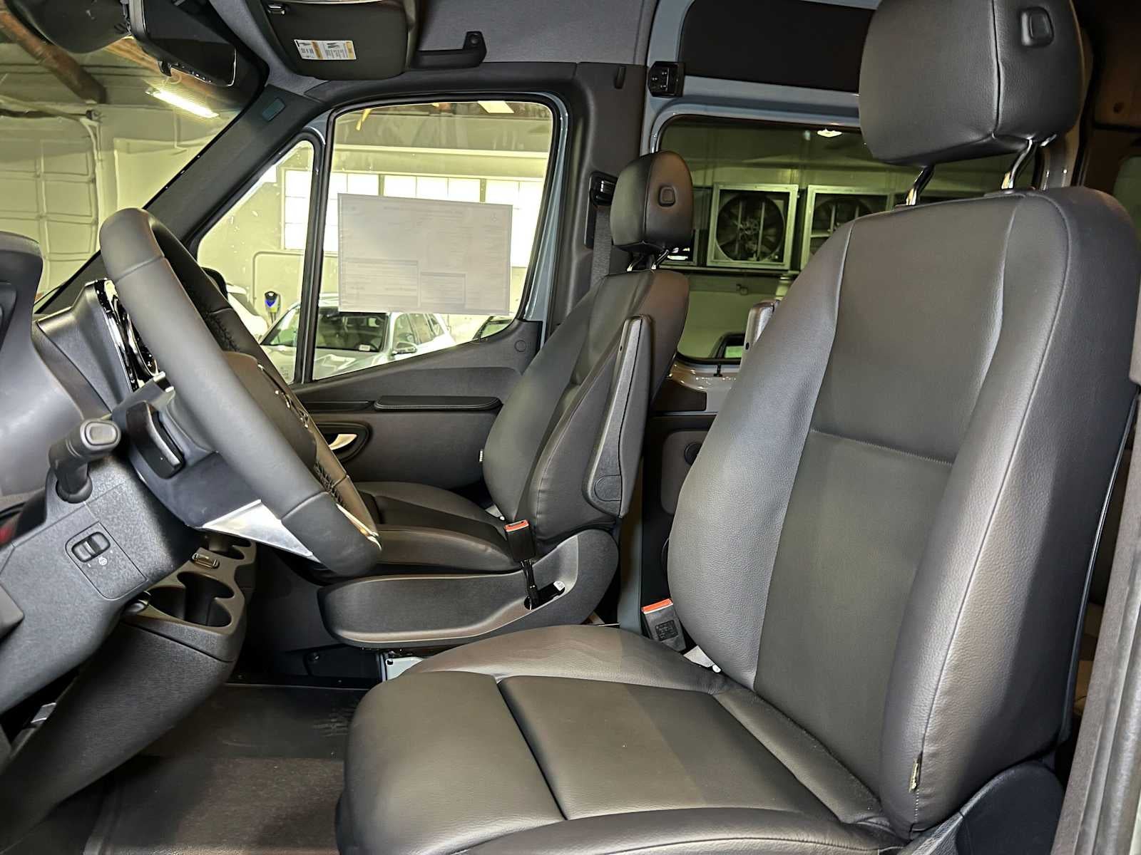 2026 Mercedes-Benz Sprinter Passenger Van 2500 Standard Roof I4 Diesel HO 144 AWD