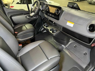 2026 Mercedes-Benz Sprinter Passenger 2500 Standard Roof I4 Diesel HO 144 AWD