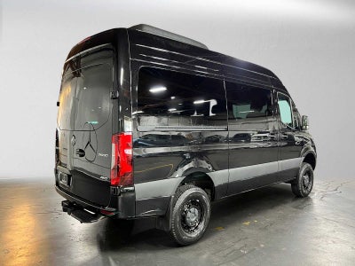2026 Mercedes-Benz Sprinter Passenger 2500 Standard Roof I4 Diesel HO 144 AWD