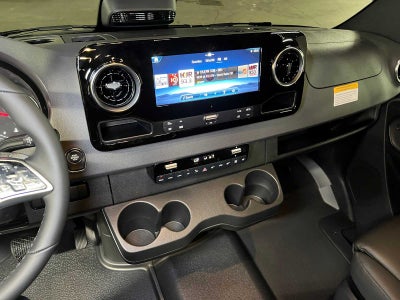 2026 Mercedes-Benz Sprinter Passenger 2500 Standard Roof I4 Diesel HO 144 AWD