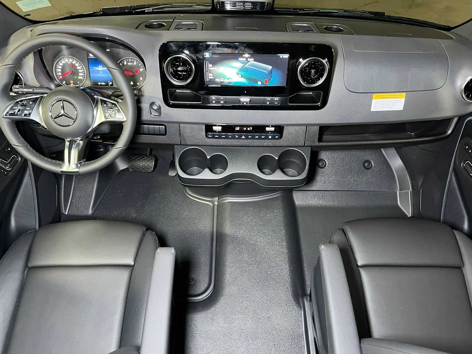 2026 Mercedes-Benz Sprinter Passenger 2500 Standard Roof I4 Diesel HO 144 AWD