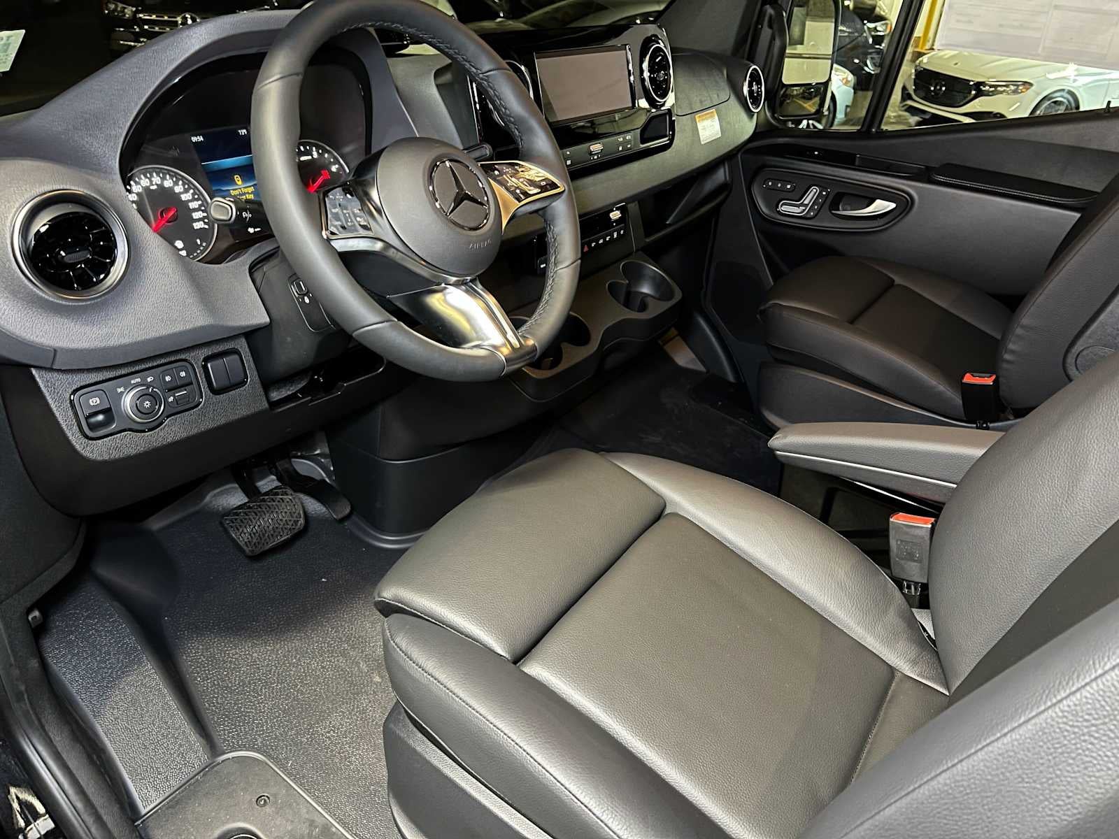 2026 Mercedes-Benz Sprinter Passenger Van 2500 Standard Roof I4 Diesel HO 144 AWD