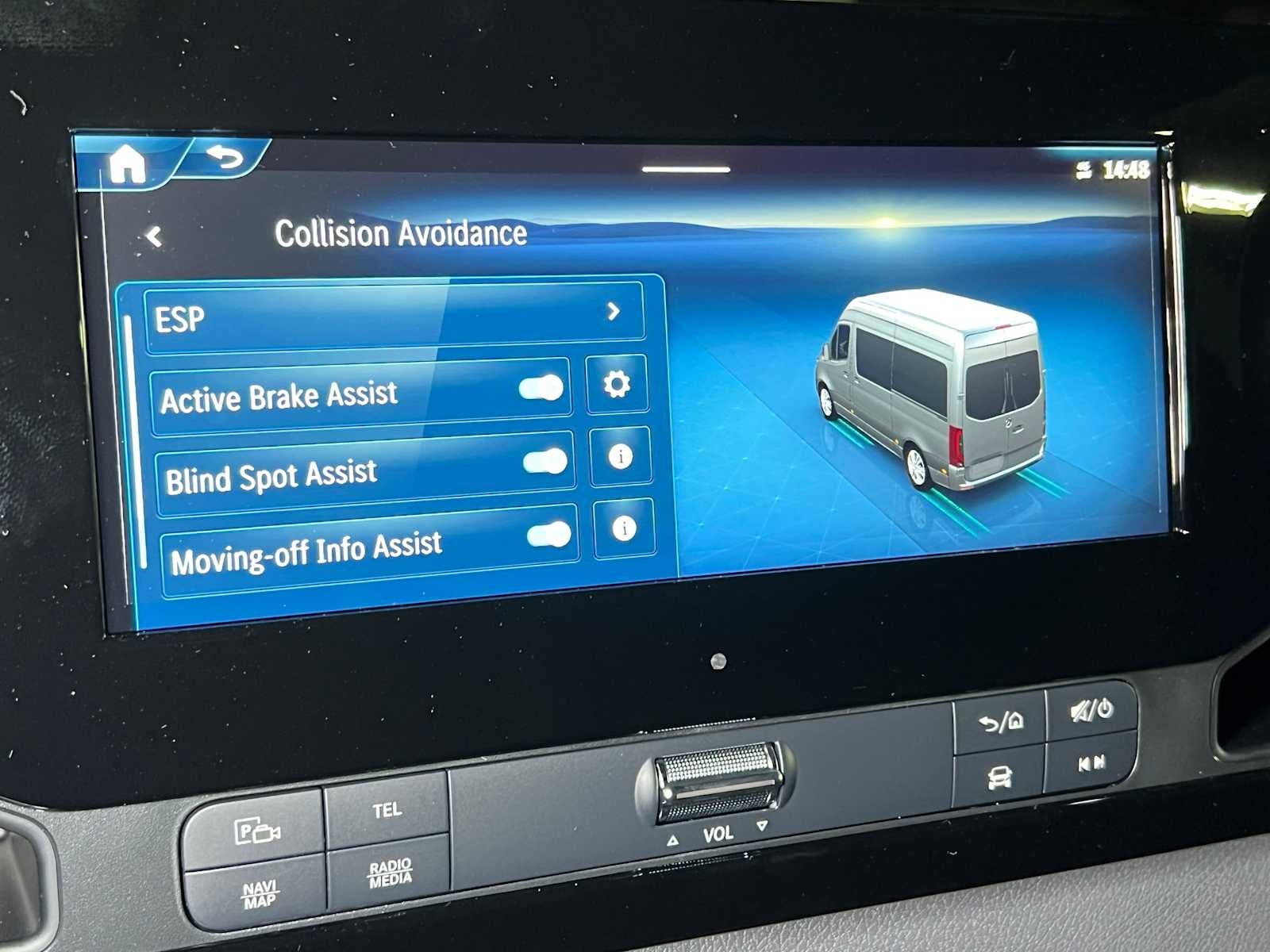 2026 Mercedes-Benz Sprinter Passenger 2500 Standard Roof I4 Diesel HO 144 AWD