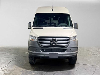 2026 Mercedes-Benz Sprinter Passenger 2500 Standard Roof I4 Diesel HO 144 AWD