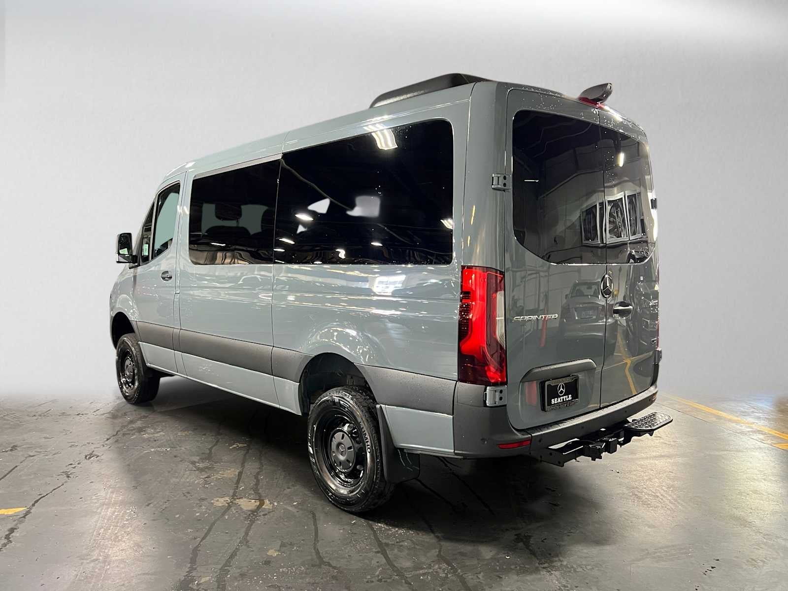 2026 Mercedes-Benz Sprinter Passenger 2500 Standard Roof I4 Diesel HO 144 AWD