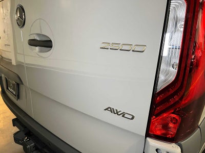 2026 Mercedes-Benz Sprinter Passenger Van 2500 Standard Roof I4 Diesel HO 144 AWD