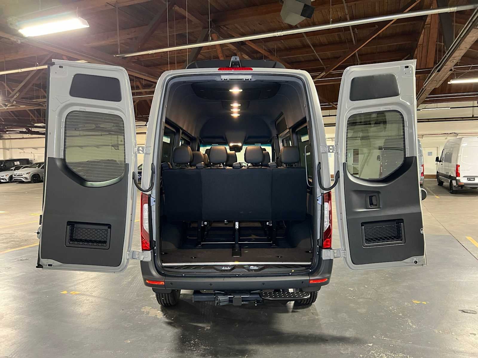 2026 Mercedes-Benz Sprinter Passenger Van 2500 Standard Roof I4 Diesel HO 144 AWD