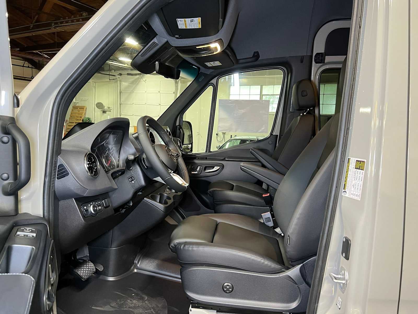 2026 Mercedes-Benz Sprinter Passenger Van 2500 Standard Roof I4 Diesel HO 144 AWD